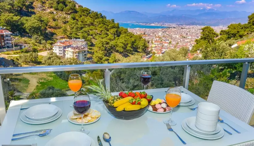 Ah, Fethiye, the pearl by the sea.... Review of real estate in Turkish Eden.