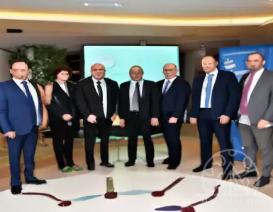 A decisive turn at the finish line before the real estate law.