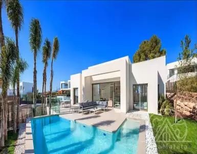 Chalets in Spain, close to the cities: tranquility and relaxation all year round