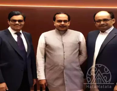 Minister Goyal discussed projects in the states of India with the head of Emaar Properties Group.