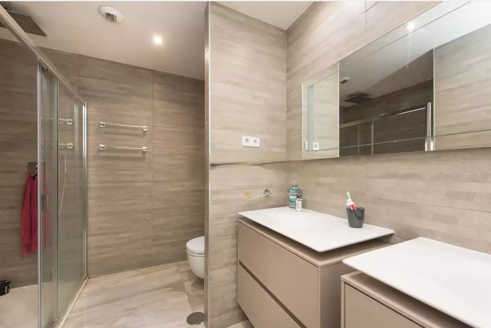 Townhouse for sale in Ortaleza, Madrid