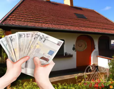 ̌eApartment, plot, summer house and orchard for 14 thousand euros: list of real estate from 10 thousand, with gifts.