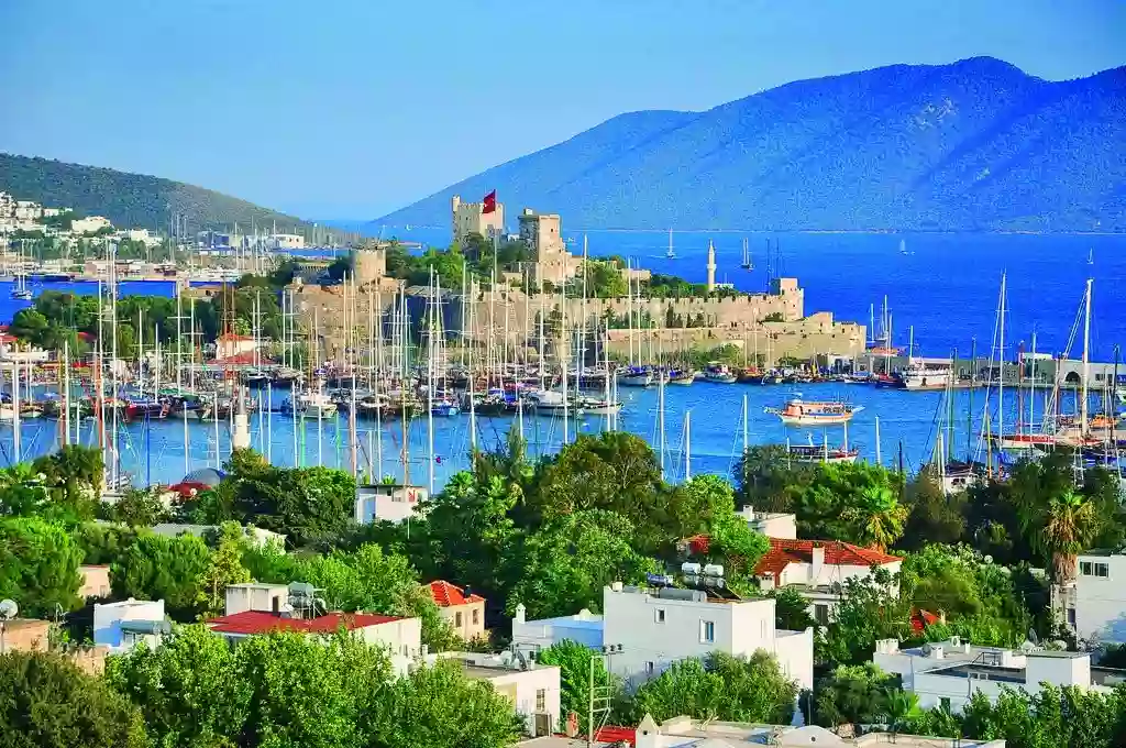 Bodrum is a tourist town you want to LIVE in.