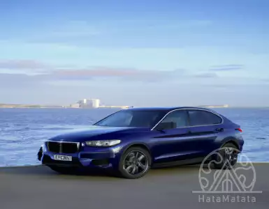 BMW i5 eDrive40 in Tanzanite Blue shows off the M Sport Package on camera
