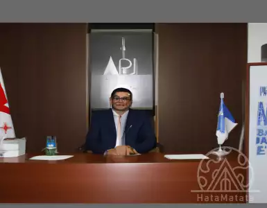 Emlak Konut's general director, Hakan Gedikli, has handed over his duties to Cengiz Erdem.