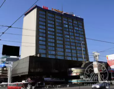 -A symbol of Belgrade is for sale: the state puts Hotel Slavija up for sale, starting price -