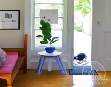 Family home in northwestern New York with a bed in the shape of a cloud - breathtaking place!