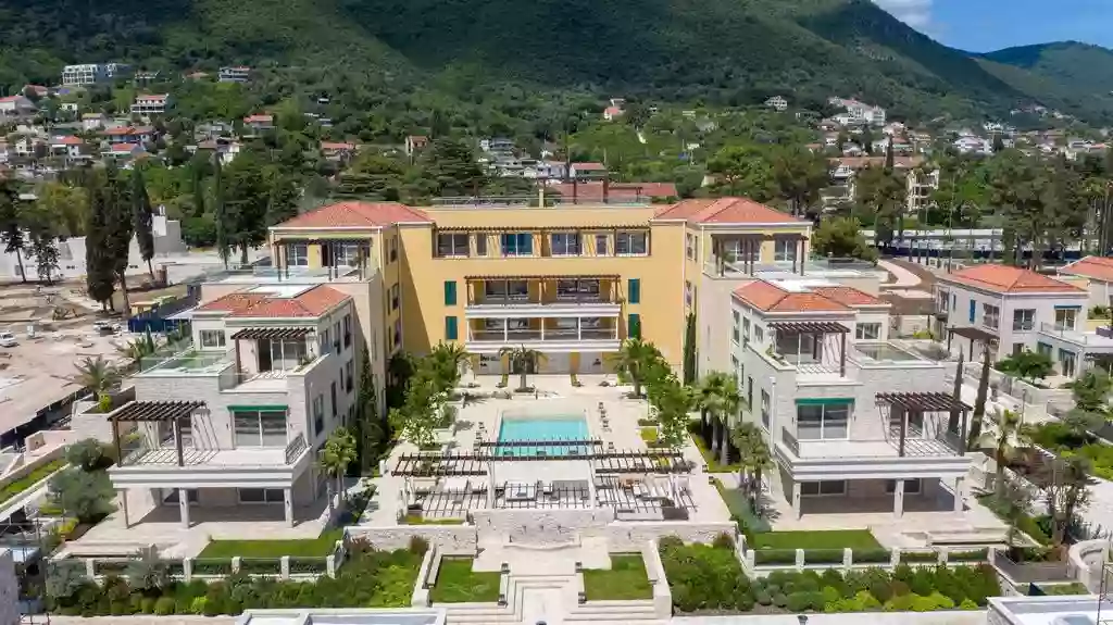 Какую квартиру купить в Черногории? Планировка, цена, район