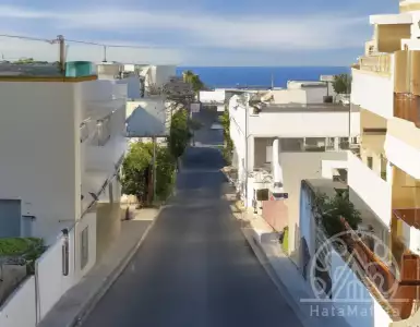 Vacant housing can help alleviate the shortage of supply