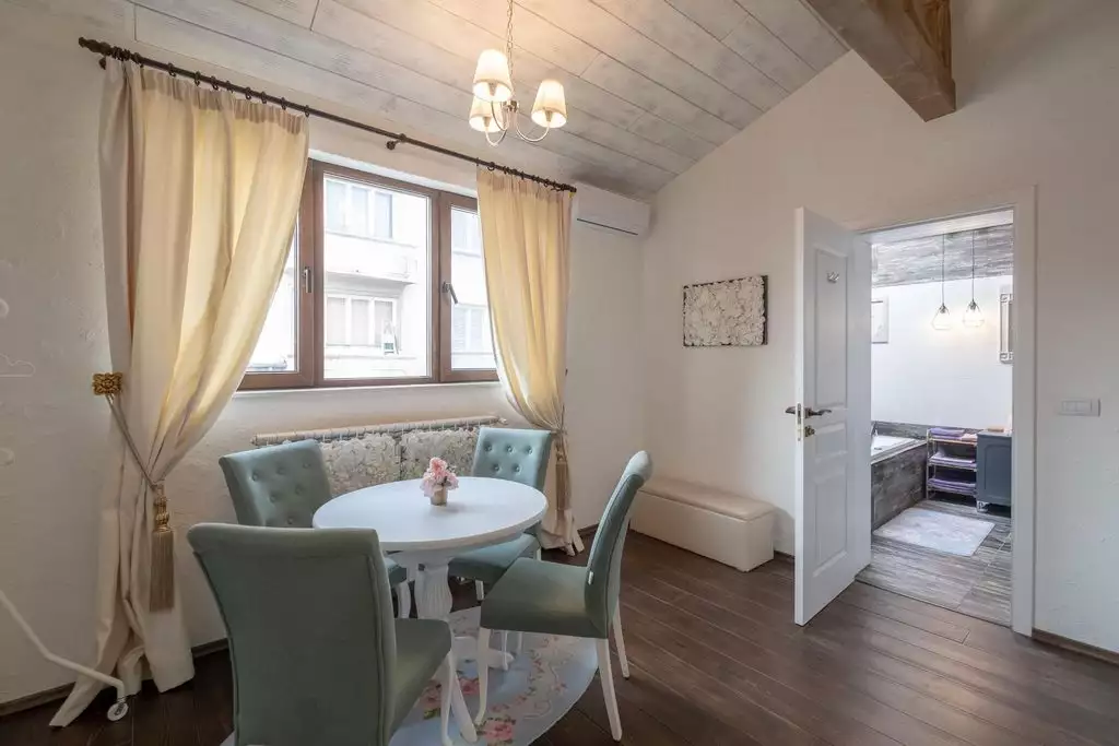 Come and live!</div><div class=