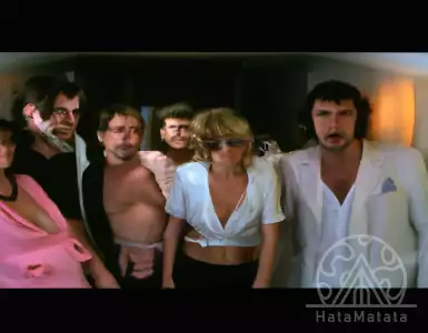 Review: La Chimera with Josh O'Connor is a raunchy and beautiful flashback to the past.