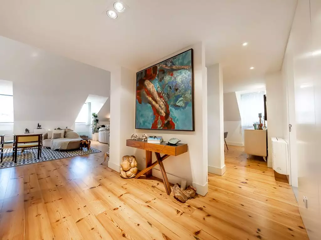 It's worth a look! Luxury penthouse in Lisbon, Portugal