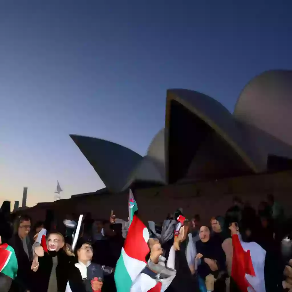 Видео: Мусульмане скандируют Газуйте евреев в Сиднее, Австралия