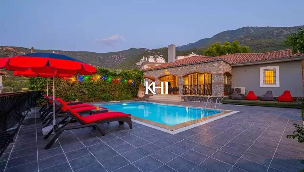 Villa or Bungalow? Fethiye sets trends in the resort real estate market