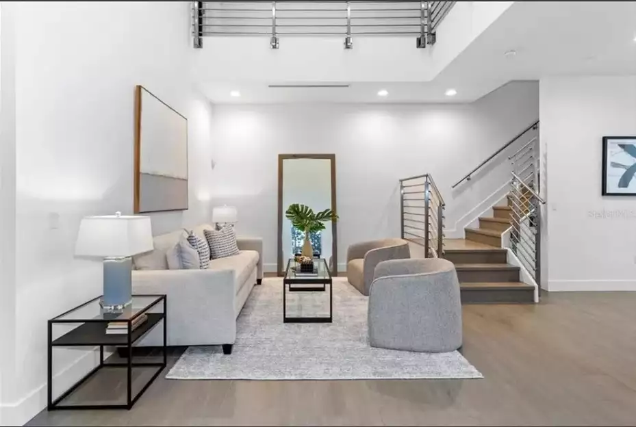 Modern townhouse in the heart of Coconut Grove, Miami