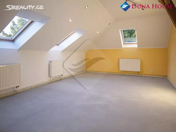 The best neighborhood for family life in the Czech Republic - Ržičany.</div><div class=