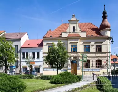 The best neighborhood for family life in the Czech Republic - Ržičany. Review of a large apartment