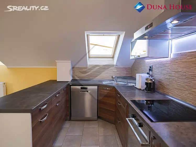 The best neighborhood for family life in the Czech Republic - Ržičany. Review of a large apartment