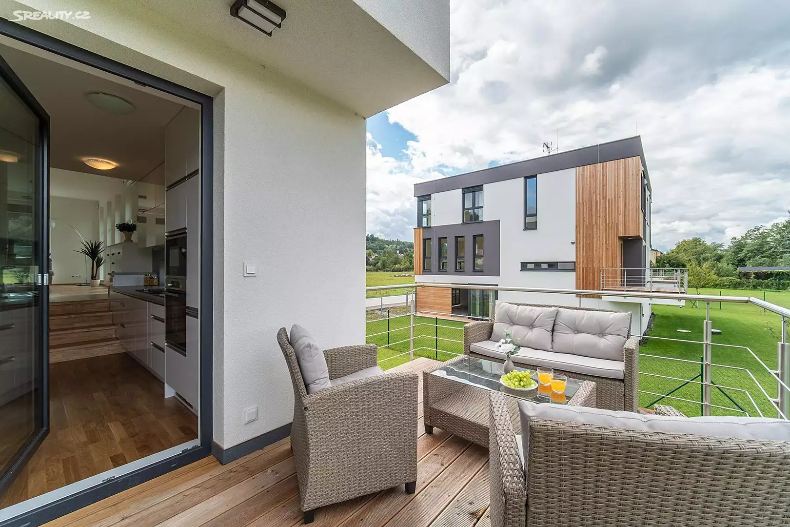 New building 2022: modern 5-room apartment in Rzevnica, Czech Republic