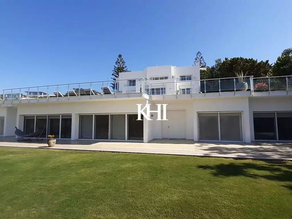 Amazing villa right on the beach in Bodrum, Turkey