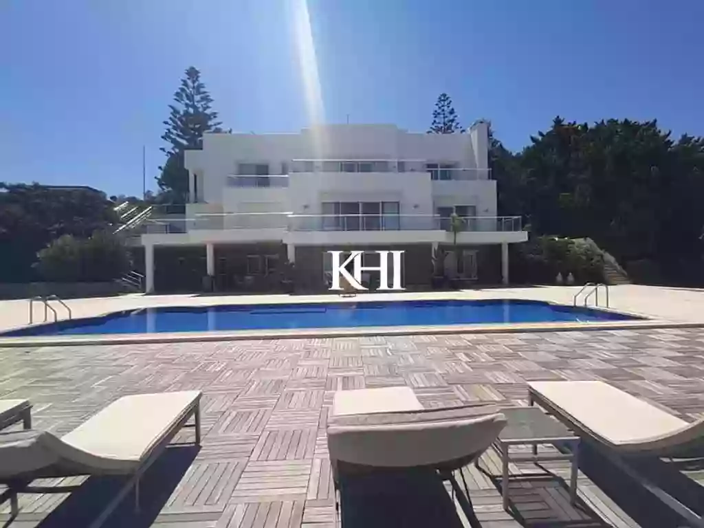 Amazing villa right on the beach in Bodrum, Turkey