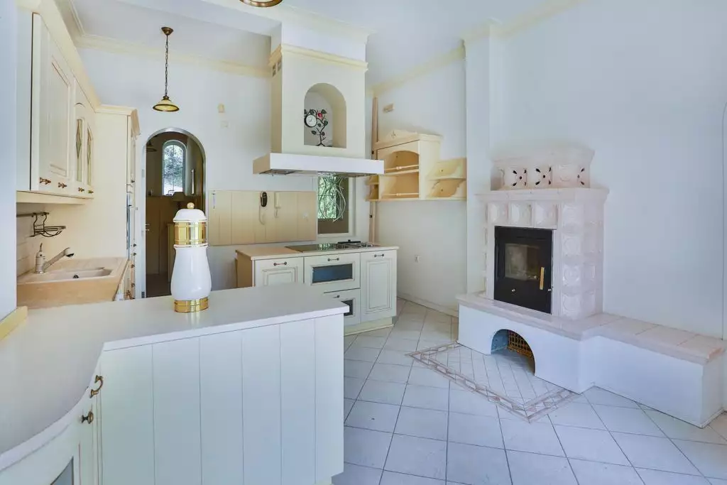 Majestic family mansion with large private yard in Sofia, Bulgaria