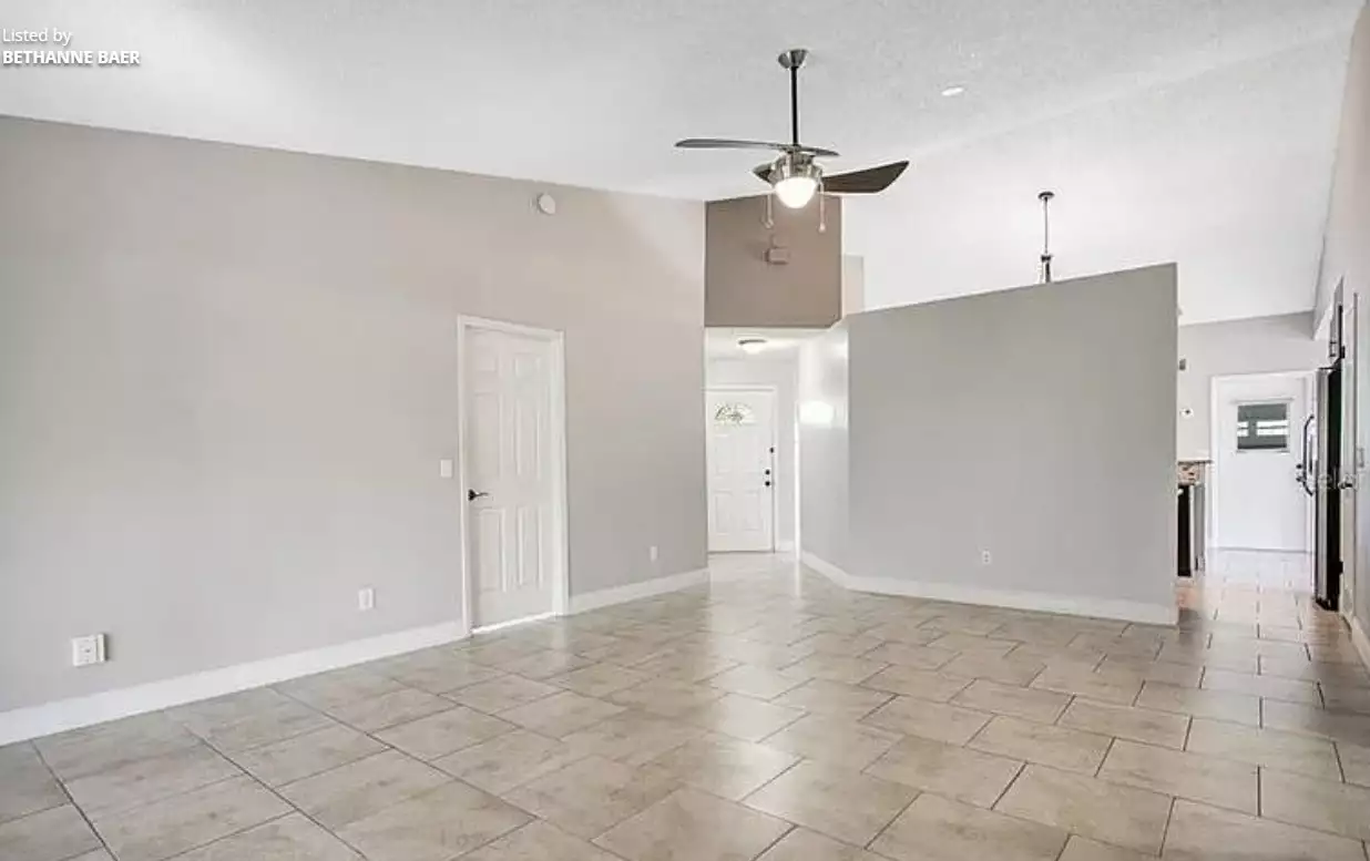 Where is the least expensive housing in the US? Overview of a cozy residence in Florida