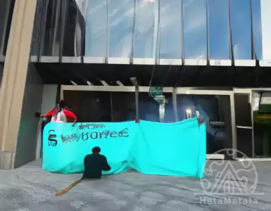 Tende High School students vs. Coima: Big real estate funds are to blame for the housing crisis.