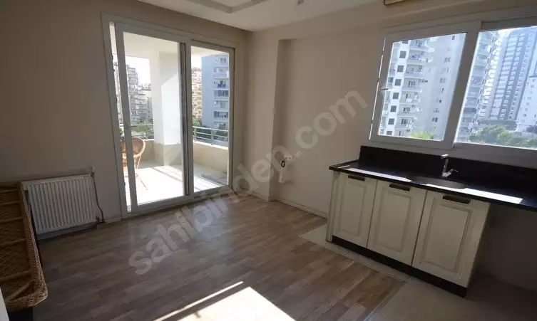 Mersin - real estate by the sea for a happy family.