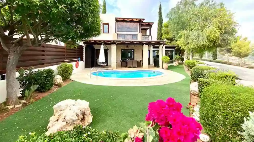Interesting villa in the most interesting town of Cyprus - Kouklia