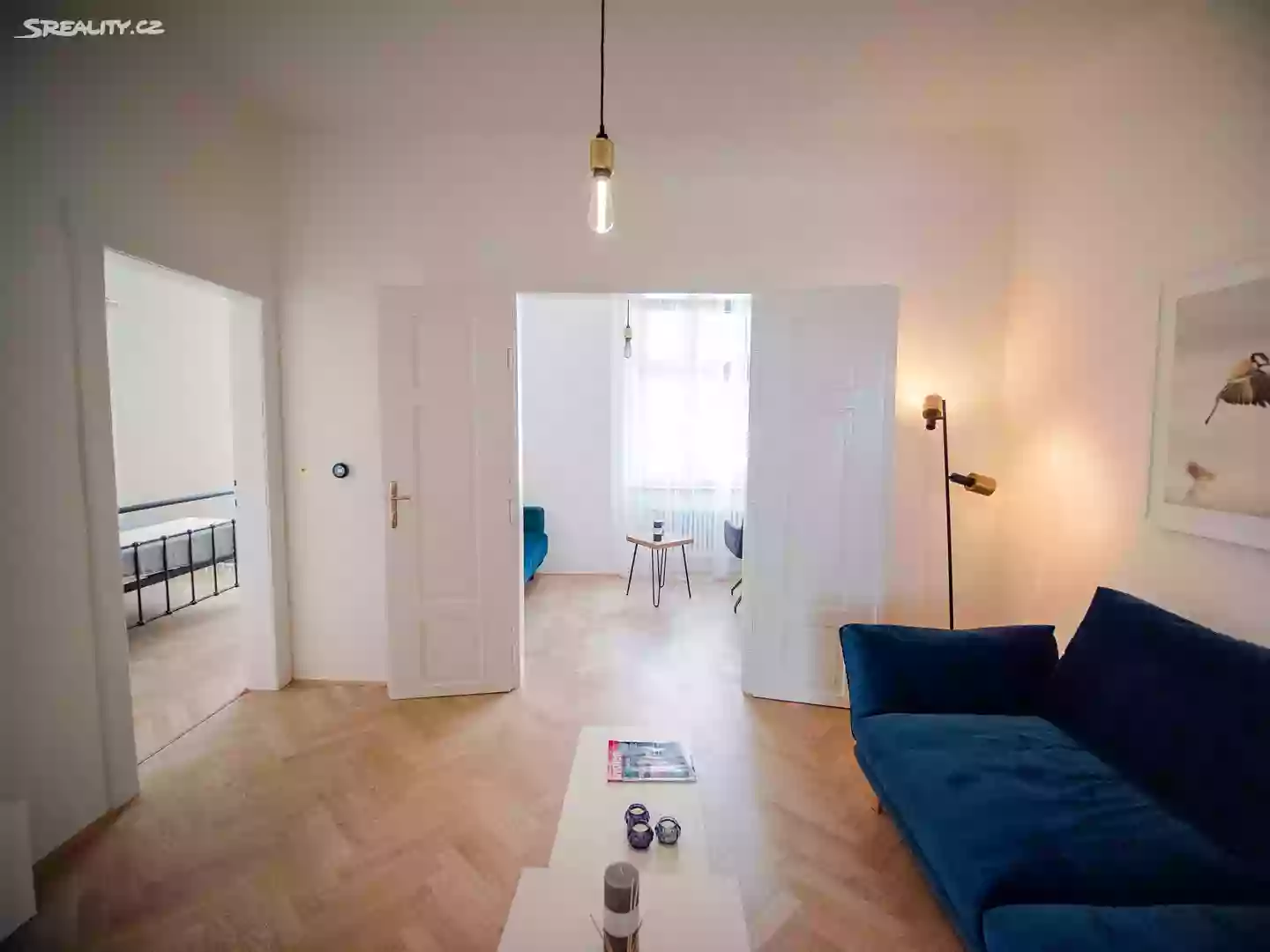 Stylish apartment 89m2 in the most sought-after neighborhood of Prague - Dejvice