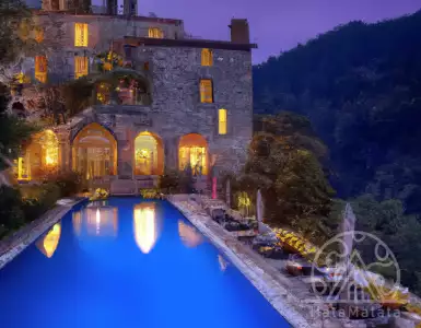 Grace Kelly has found reassuring sources in a French villa which is on sale for €11.5m.