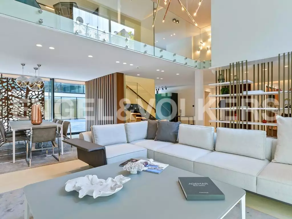 Kolonaki - luxury in the center of city life. Overview of an incredible villa in Athens