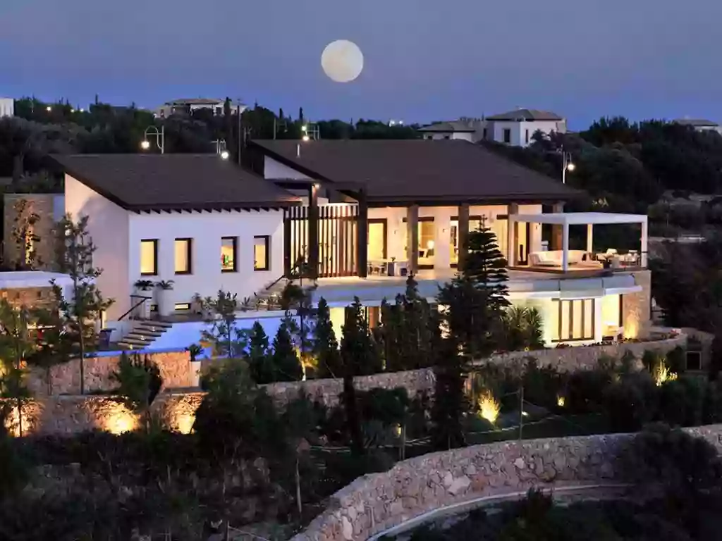 Paphos is a city with ancient theaters, blue lagoons and... new mansions