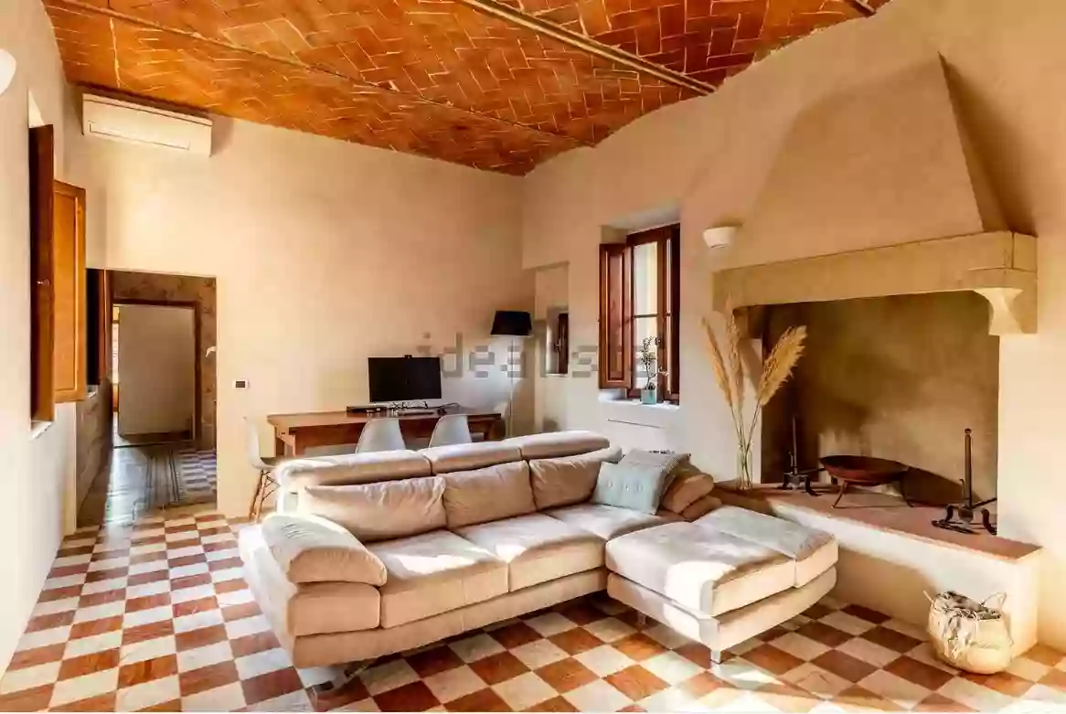 The best investment in Italian real estate - apartment 200m2 in the center of Arezzo