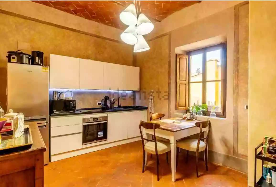 The best investment in Italian real estate - apartment 200m2 in the center of Arezzo