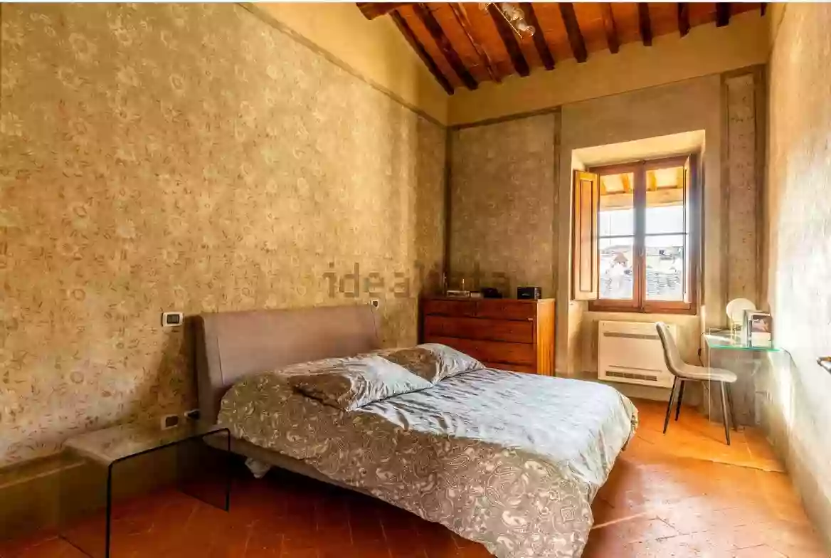 The best investment in Italian real estate - apartment 200m2 in the center of Arezzo