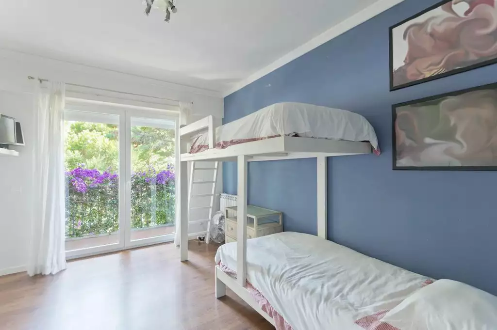 Villa review in Cascais - the city with the best international schools in Portugal