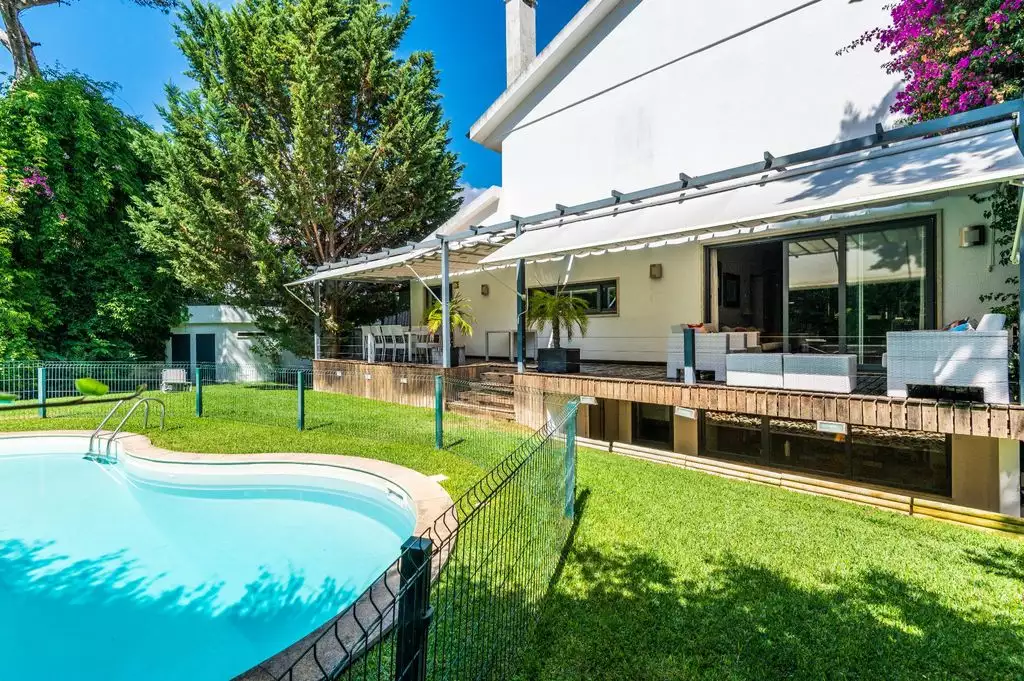 Villa review in Cascais - the city with the best international schools in Portugal