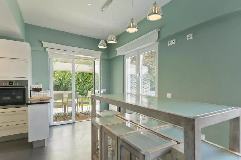 Villa review in Cascais - the city with the best international schools in Portugal