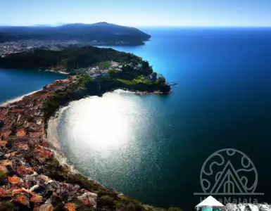 Montenegro: now the Germans are coming for the Russians and Ukrainians.