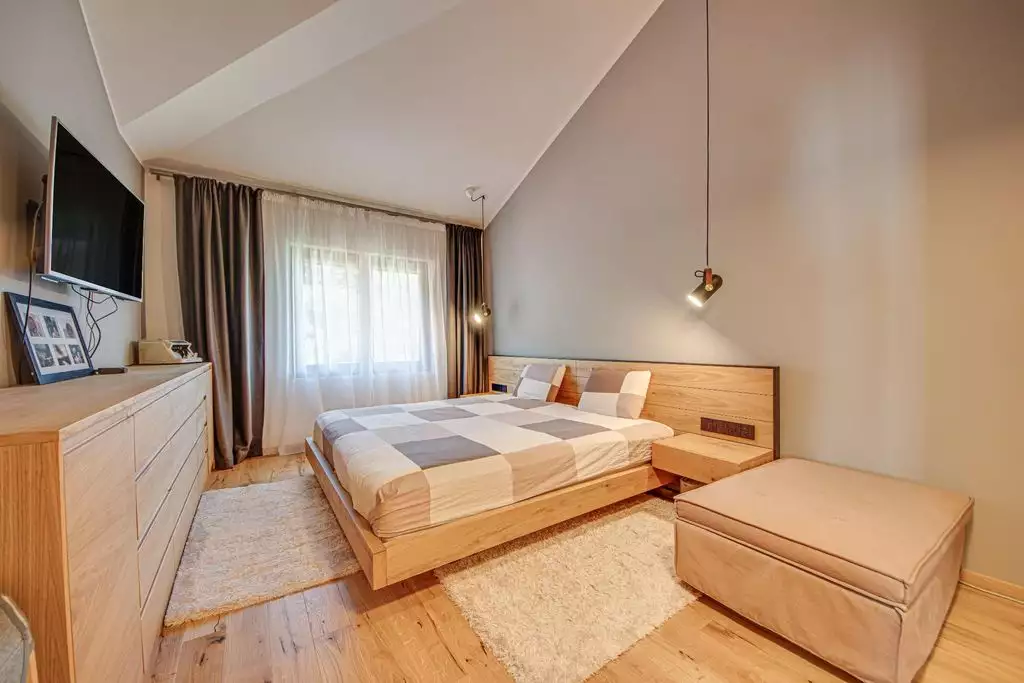 Dream house in Bulgaria = 300m2 + fireplace + winter garden