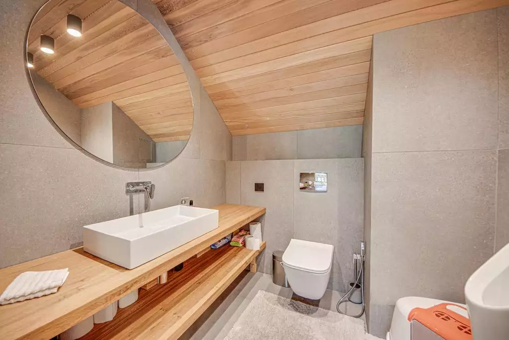 Dream house in Bulgaria = 300m2 + fireplace + winter garden