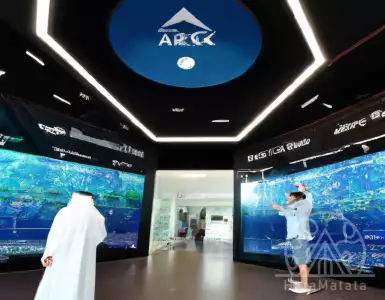 ** Investors are taking advantage of the real estate and stocks boom in the UAE.