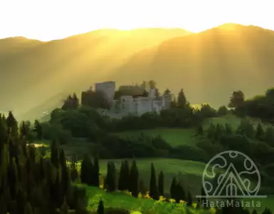 Rent Italian homes with hotel amenities for the price.