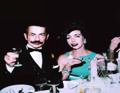 The police are blocking the auction of Gina Lollobrigida due to a conflict among the heirs.