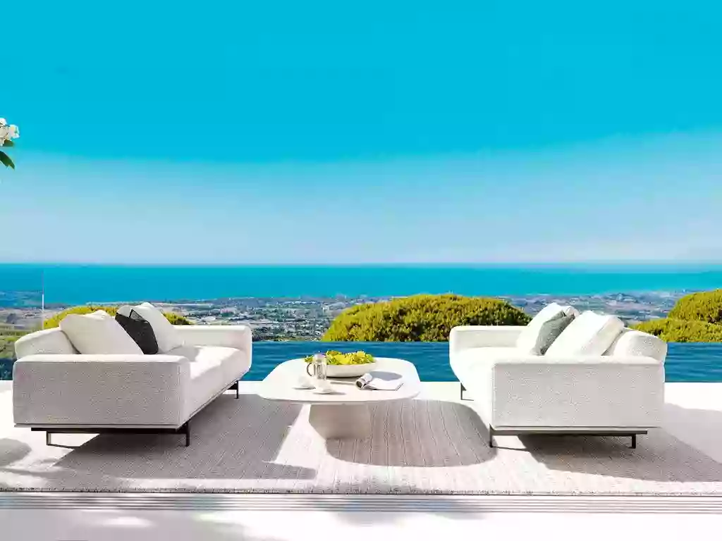 Investing in luxury real estate in Spain: 18 new villas on the coast of Andalusia