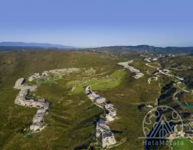 American investors are looking into real estate in the Algarve, Portugal.