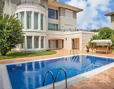 New project of villas in the Asian part of Istanbul: description, photos, prices