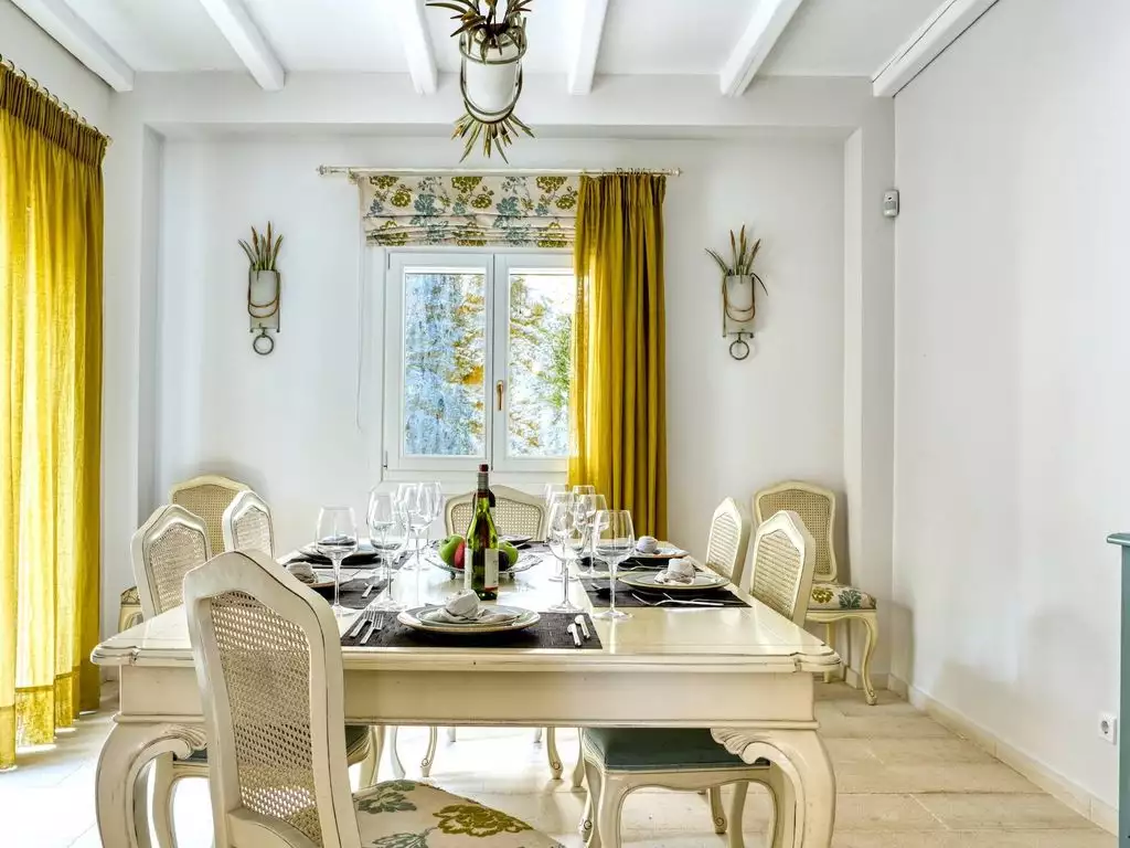 The unrivaled beauty of Corfu: three villas with access to Agni beach